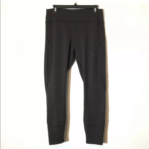 Lululemon in movement tight - Picture 3 of 5